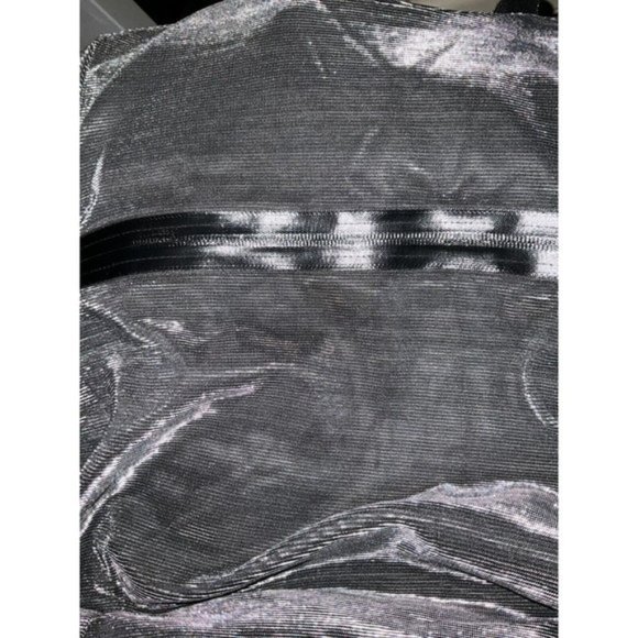 1X Ladies Crop Top Blouse Metallic Textured Zip Detail Long Sleeves Silver Black - Picture 10 of 10